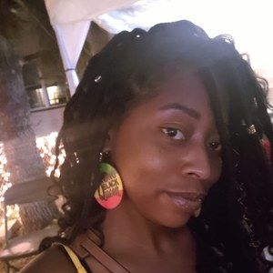 Meet your Posher, Natasha